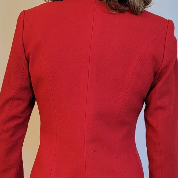 The Carlisle Collection Suit - Picture 3 of 6